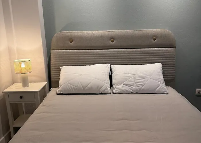 Homey Luxury 2 Bedroom *