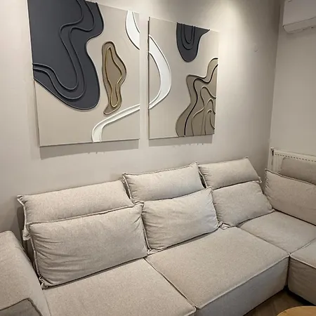 Lägenhet Homey Luxury 2 Bedroom