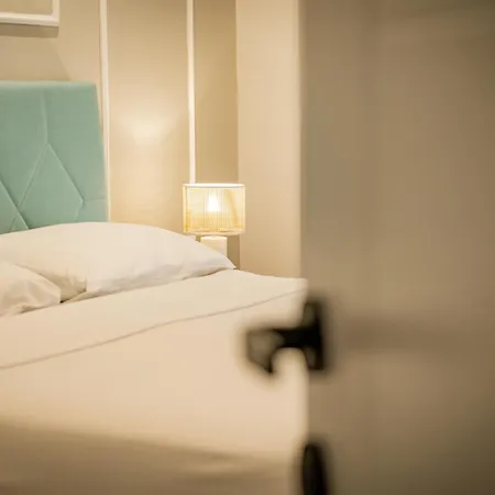 Lägenhet Homey Luxury 2 Bedroom Thessaloníki