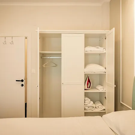 Homey Luxury 2 Bedroom