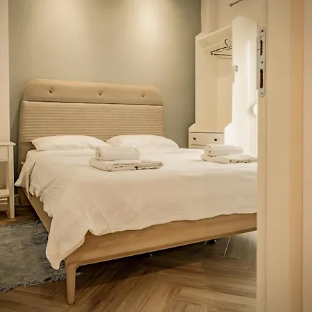 Homey Luxury 2 Bedroom * Thessaloníki