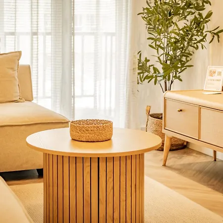 Lägenhet Homey Luxury 2 Bedroom