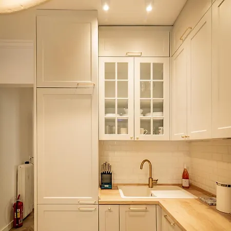 Lägenhet Homey Luxury 2 Bedroom Thessaloníki