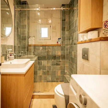 Lägenhet Homey Luxury 2 Bedroom