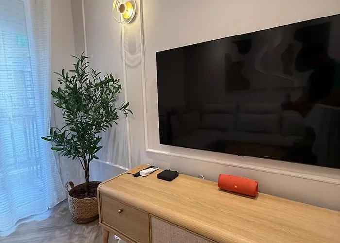 Homey Luxury 2 Bedroom * Thessalonique