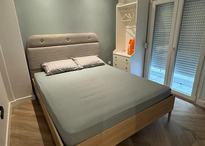 Homey Luxury 2 Bedroom Tesalónica