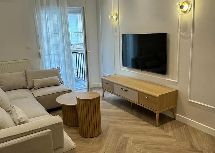Homey Luxury 2 Bedroom Apartamento